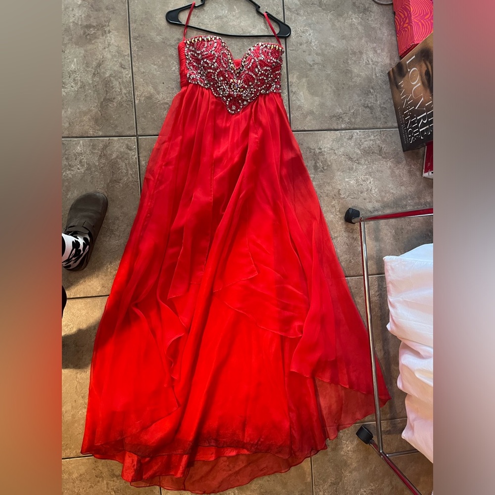 Red homecoming prom dress